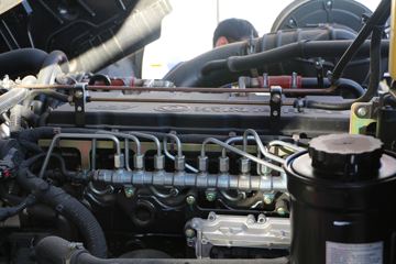 �������ó� ����VL�ؿ� 350���� 4X2ǣ����(����)ͼƬ