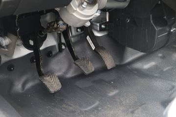 ŷ������ ����F3 1.6L 122���� ���� 3.4�׵�������΢��(����)ͼƬ