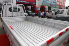 欧铃汽车 锋锐F3 1.6L 122马力 汽油 3.4米单排栏板微卡(国六)(ZB1032DDE1L)