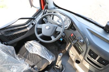 һ����� J6P ��ֵ�� 460���� 6X4ǣ����(����)(CA4250P66K25T1E6)ͼƬ