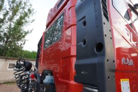 解放J6L&nbsp;牵引车外观                                                图片