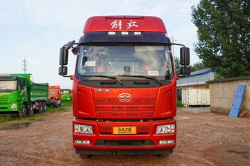 一汽解放 J6L重卡 350马力 4X2 牵引车(CA4180P62K1E6)