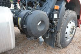 解放J6L&nbsp;牵引车底盘                                                图片