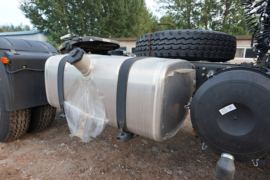 解放J6L&nbsp;牵引车底盘                                                图片