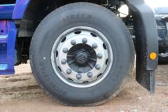 福田 欧曼GTL 质享版 440马力 8X4 9.53米栏板载货车(国六)(BJ1319Y6GRL-01)
