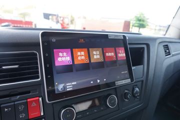 һ����� J6L�п� ������ 260���� 4X2 6.75�ײ�դʽ�ػ���(����)(CA5180CCYP62K1L4A2E6)ͼƬ