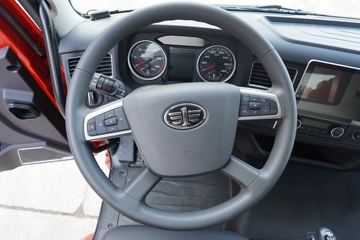 һ����� J6L�п� ������ 260���� 4X2 6.75�ײ�դʽ�ػ���(����)(CA5180CCYP62K1L4A2E6)ͼƬ