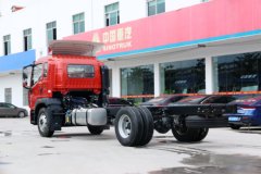 中国重汽HOWO G5X中卡 220马力 6.75米排半厢式载货车(国六)(ZZ5187XXYK521DF1)