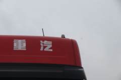 中国重汽成都商用车 斯太尔D7M重卡 440马力 6X4 LNG牵引车(国六)(CDW4253V3841F1L)