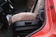 中国重汽成都商用车 斯太尔D7M重卡 440马力 6X4 LNG牵引车(国六)(CDW4253V3841F1L)