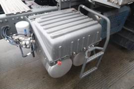 斯太尔D7M&nbsp;牵引车底盘                                                图片