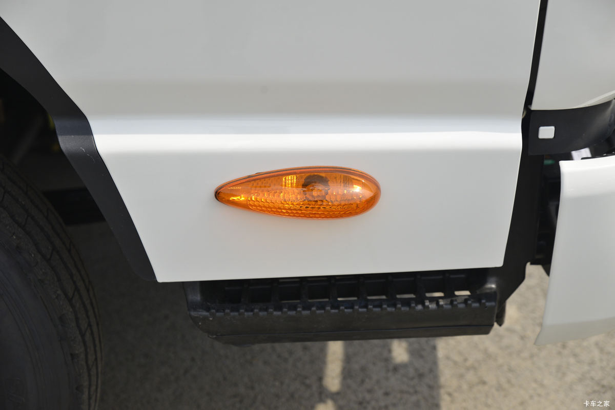 ���� ����J3 135���� 3.7�׵��Ų�դʽ�Ῠ(����)(HFC5031CCYP23K1B4S)���                                                