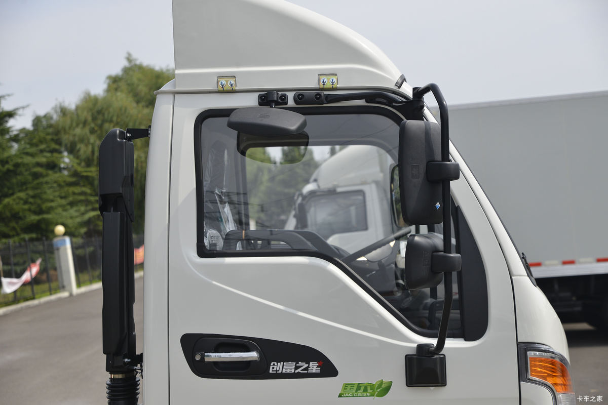 ���� ����J3 135���� 3.7�׵��Ų�դʽ�Ῠ(����)(HFC5031CCYP23K1B4S)���                                                