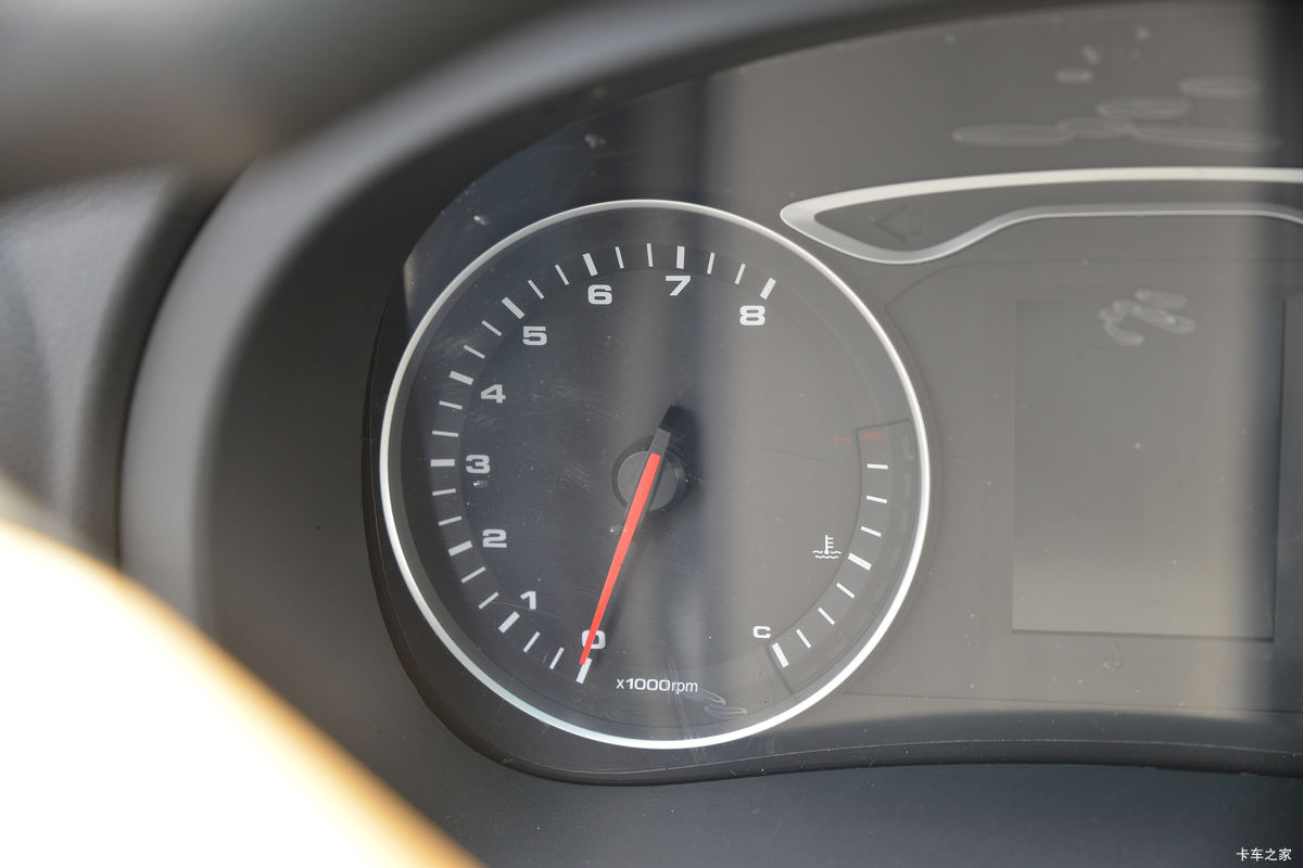 ���� ����J3 135���� 3.7�׵��Ų�դʽ�Ῠ(����)(HFC5031CCYP23K1B4S)��ʻ��                                               