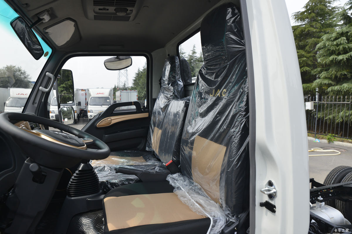 ���� ����J3 135���� 3.7�׵��Ų�դʽ�Ῠ(����)(HFC5031CCYP23K1B4S)��ʻ��                                               