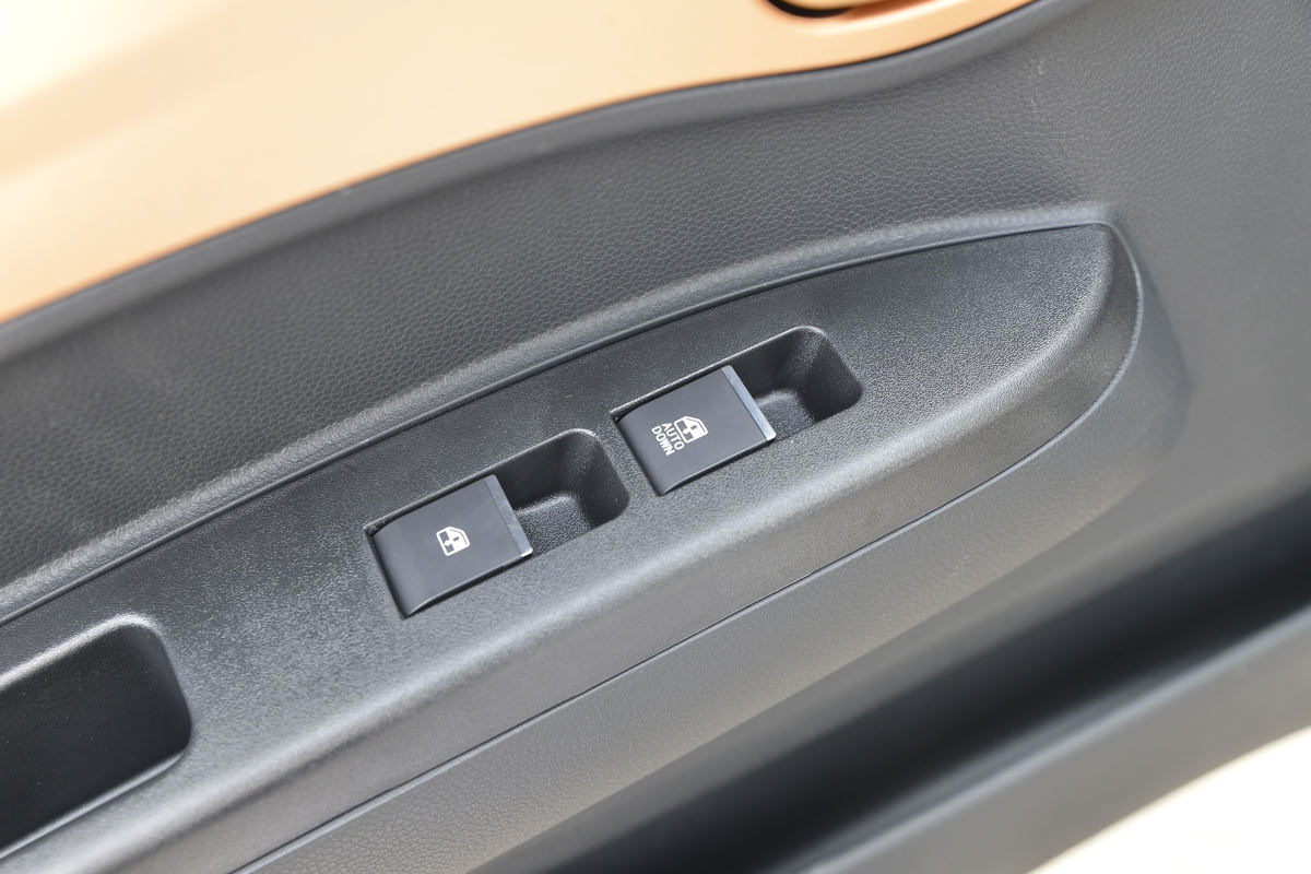 ���� ����J3 135���� 3.7�׵��Ų�դʽ�Ῠ(����)(HFC5031CCYP23K1B4S)��ʻ��                                               