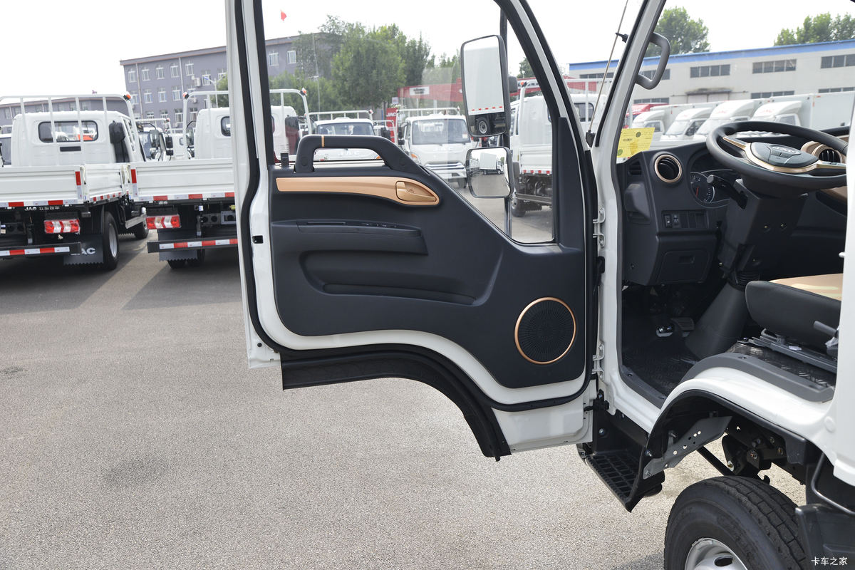 ���� ����J3 135���� 3.7�׵��Ų�դʽ�Ῠ(����)(HFC5031CCYP23K1B4S)��ʻ��                                               