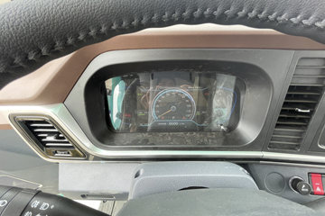 �������ó� ����E9 4.5T 4.1�׵��Ŵ��綯��ʽ�Ῠ(SX5041XXYBEV331N)ͼƬ