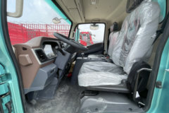 陕汽商用车 轩德E9 4.5T 4.1米单排纯电动厢式轻卡(SX5041XXYBEV331N)