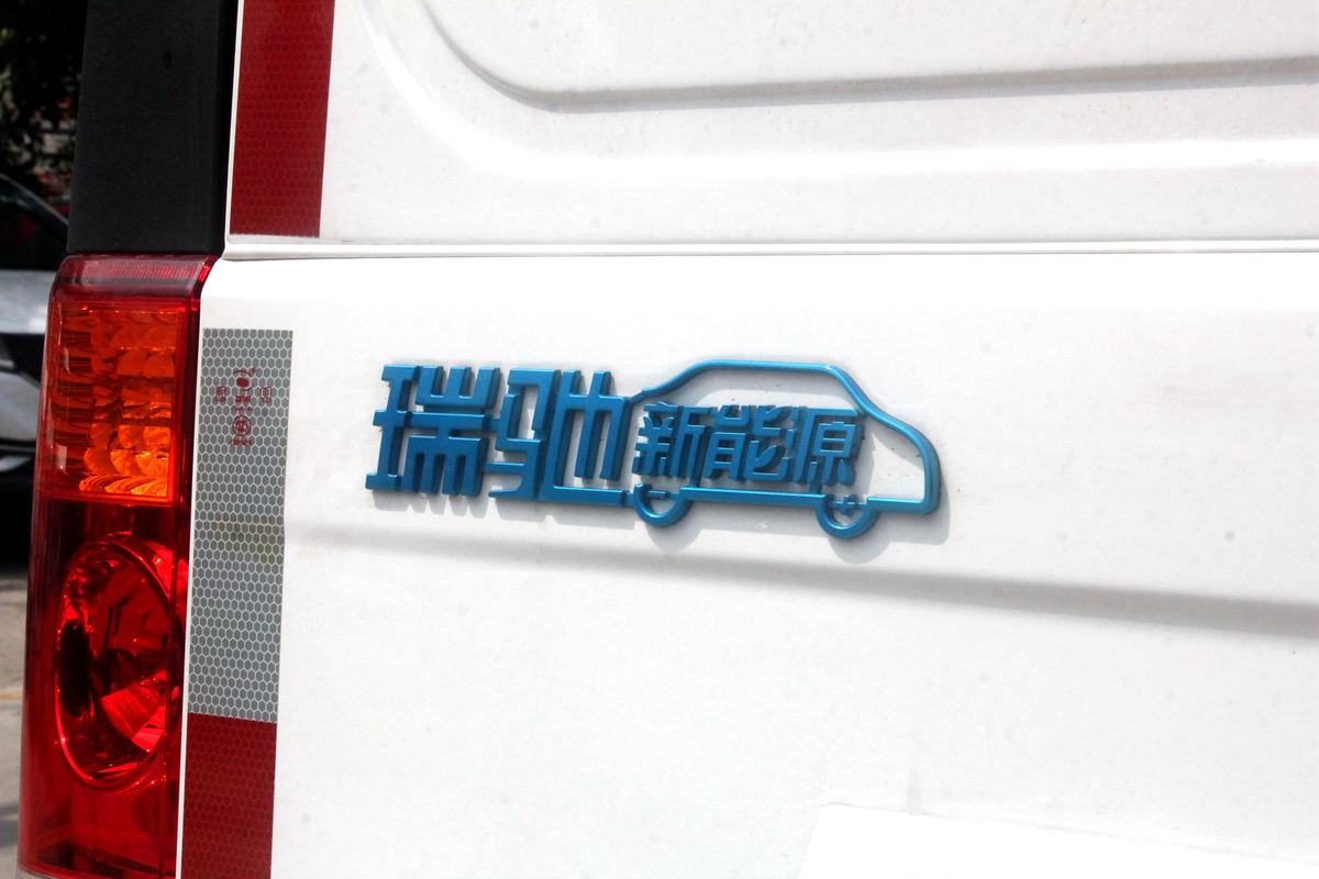 ��� EC35II 2.6T 2�� 4.5�״��綯��ջ���38.7kWh���