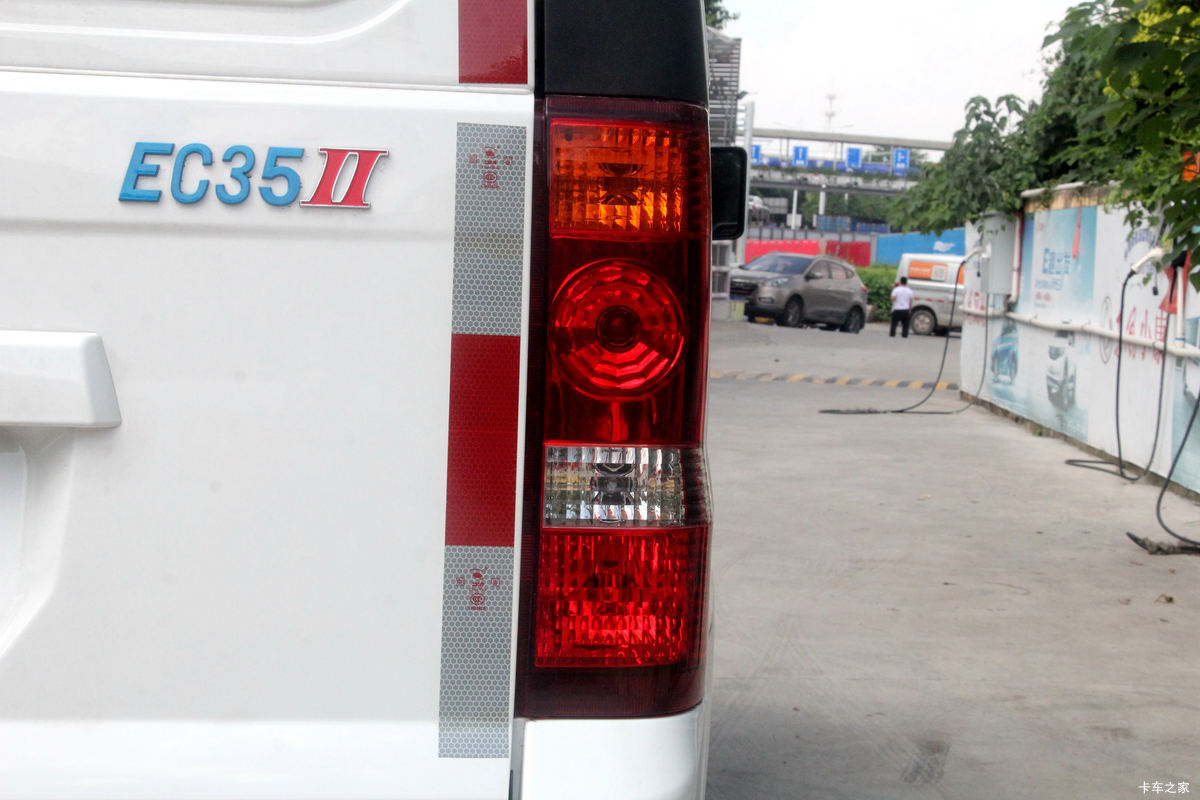 ��� EC35II 2.6T 2�� 4.5�״��綯��ջ���38.7kWh���