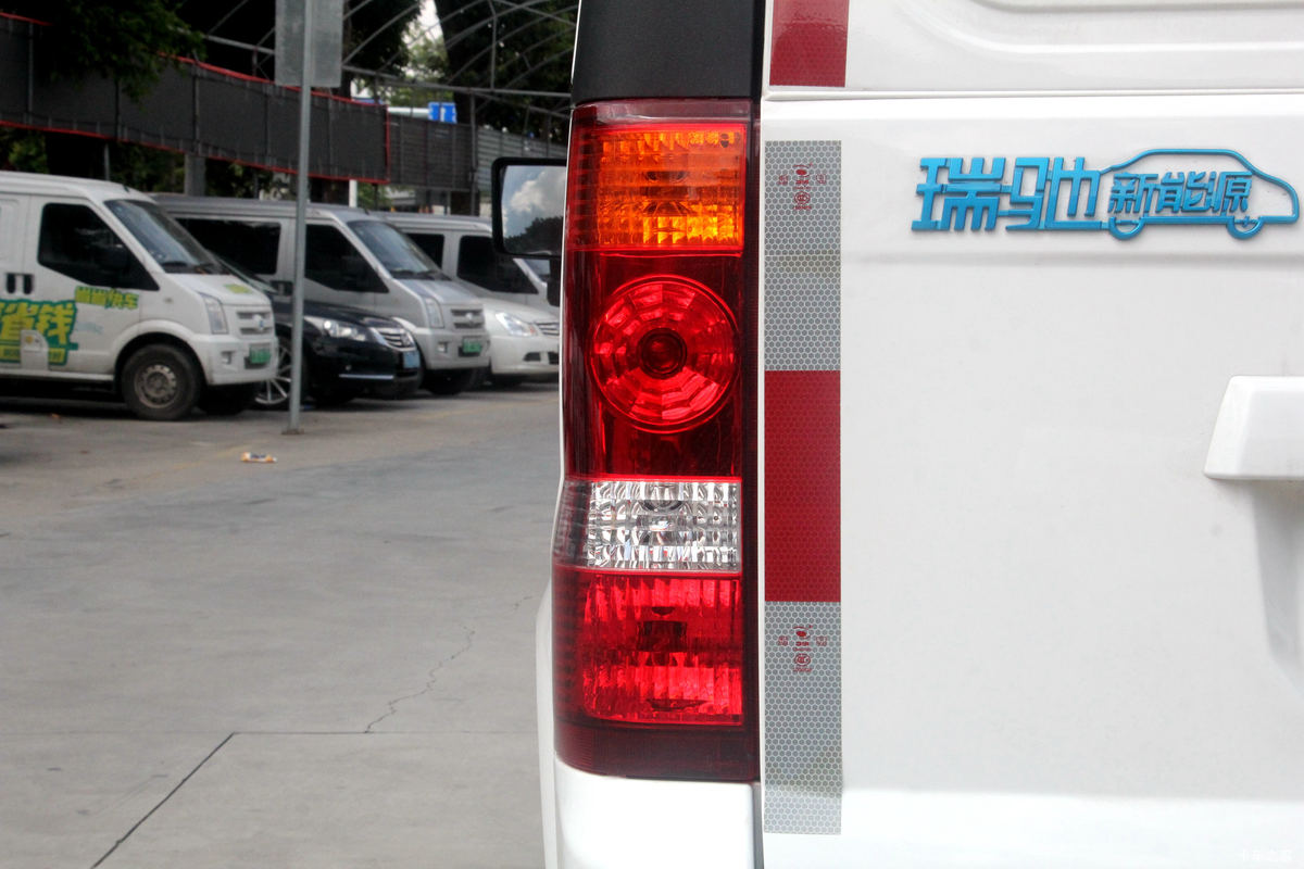 ��� EC35II 2.6T 2�� 4.5�״��綯��ջ���38.7kWh���