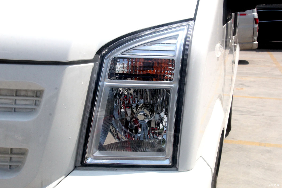 ��� EC35II 2.6T 2�� 4.5�״��綯��ջ���38.7kWh���