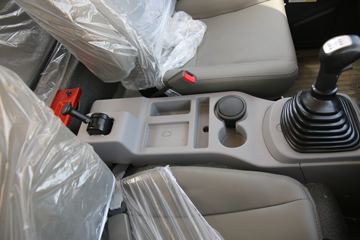 �й�����HOWO ���� 184���� 5.2���Ű������ػ���(����)ͼƬ