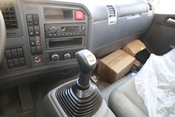 �й�����HOWO ���� 184���� 5.2���Ű������ػ���(����)ͼƬ