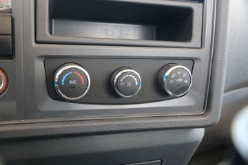�й�����HOWO ���� 184���� 5.2���Ű������ػ���(����)ͼƬ