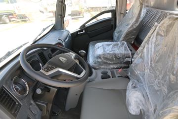 �й�����HOWO ���� 184���� 5.2���Ű������ػ���(����)ͼƬ