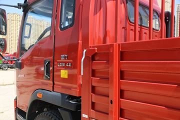 �й�����HOWO ���� 184���� 5.2���Ű������ػ���(����)ͼƬ