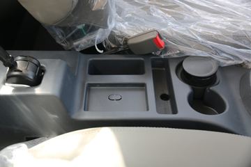 �й�����HOWO ͳ˧ 160���� 4X2 4.15�׵��Ų�դ�Ῠ(����)ͼƬ