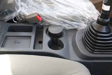 �й�����HOWO ͳ˧ 160���� 4X2 4.15�׵��Ų�դ�Ῠ(����)ͼƬ
