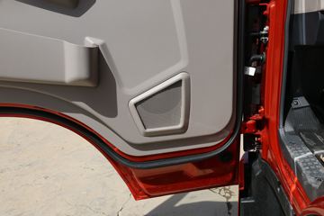 �й�����HOWO ͳ˧ 160���� 4X2 4.15�׵��Ų�դ�Ῠ(����)ͼƬ