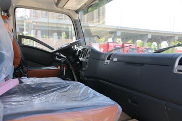 �й�����HOWO G5X�п� 220���� 4X2 5.4���Ű������ػ���(ZZ1187K421DF1)ͼƬ