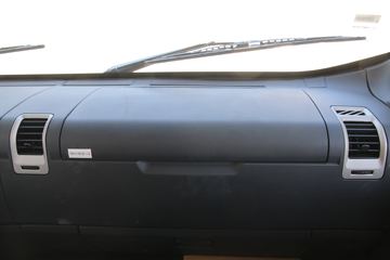 �й�����HOWO G5X�п� 220���� 4X2 5.4���Ű������ػ���(ZZ1187K421DF1)ͼƬ