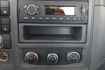 �й�����HOWO G5X�п� 220���� 4X2 5.4���Ű������ػ���(ZZ1187K421DF1)ͼƬ