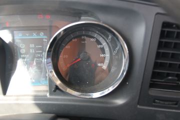 �й�����HOWO G5X�п� 220���� 4X2 5.4���Ű������ػ���(ZZ1187K421DF1)ͼƬ