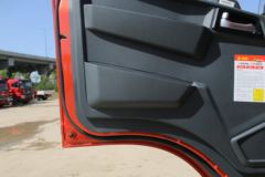 中国重汽HOWO G5X中卡 220马力 4X2 5.4米排半栏板载货车(ZZ1187K421DF1)