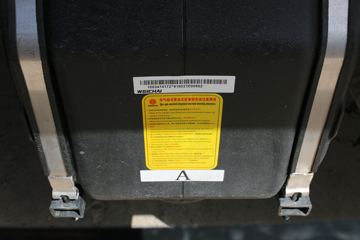 �й�����HOWO G5X�п� 220���� 4X2 5.4���Ű������ػ���(ZZ1187K421DF1)ͼƬ