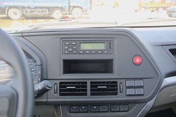 �й�����HOWO С˧ 130���� 3.65�׵�����ʽ���Ῠ(����)ͼƬ