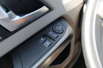 �й�����HOWO С˧ 130���� 3.65�׵�����ʽ���Ῠ(����)ͼƬ