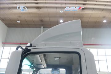 �������ó� ������9 ���˰� 156���� 4.15�׵�����ʽ�Ῠ(����)ͼƬ