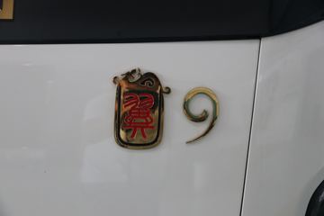 �������ó� ������9 ���˰� 156���� 4.15�׵�����ʽ�Ῠ(����)ͼƬ