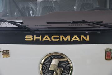 �������ó� ������9 ���˰� 156���� 4.15�׵�����ʽ�Ῠ(����)ͼƬ