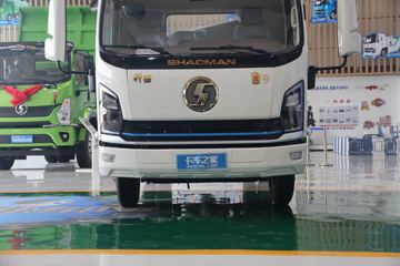 �������ó� ������9 ���˰� 156���� 4.15�׵�����ʽ�Ῠ(����)ͼƬ