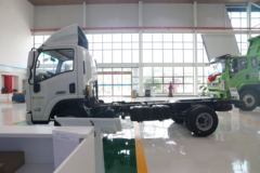 陕汽商用车 轩德翼9 速运版 156马力 4.15米单排厢式轻卡(国六)(SX5040XXYNP6331)