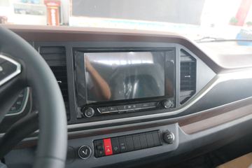 �������ó� ������9 ���˰� 156���� 4.15�׵�����ʽ�Ῠ(����)ͼƬ