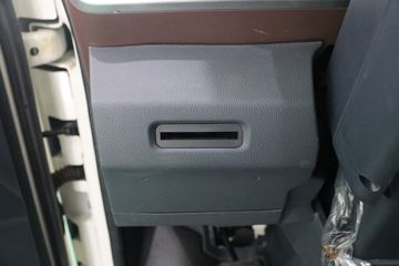 �������ó� ������9 ���˰� 156���� 4.15�׵�����ʽ�Ῠ(����)ͼƬ